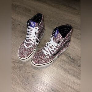 Vans — Printed High Top Sneakers